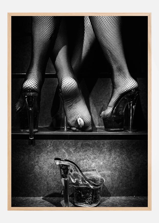 On the soles of its feet Plakát