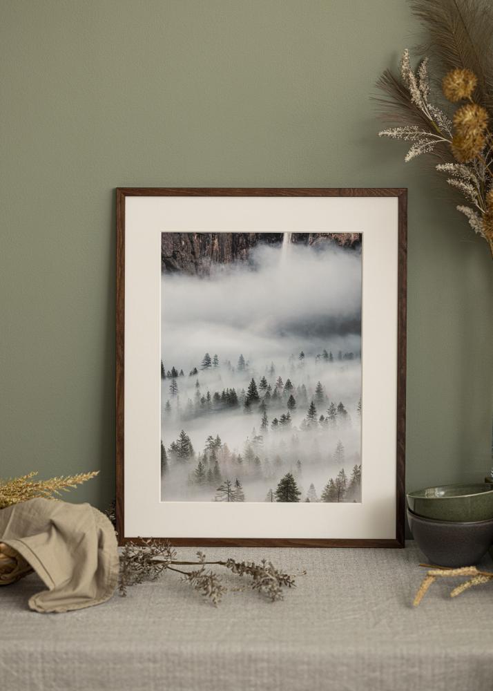 Rám Valbo Vlašký orech 21x29,7 cm (A4)