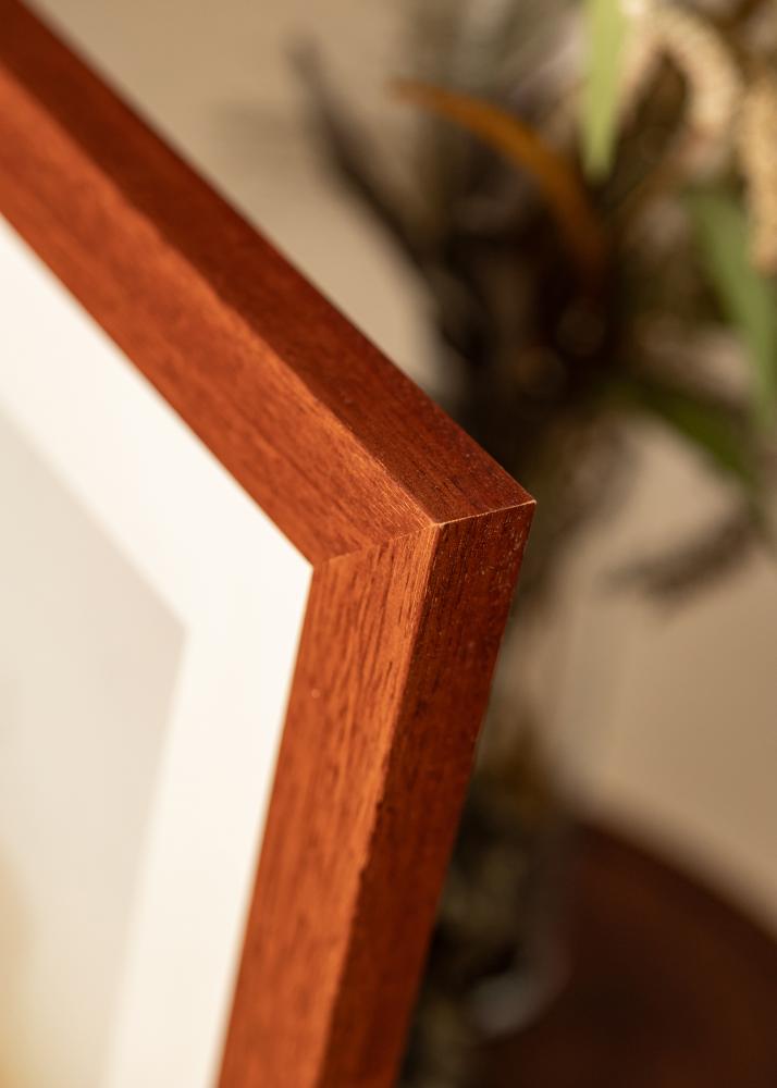 Rám Juno Třešeň 28x35 cm - Pasparty Bílý 20x25 cm