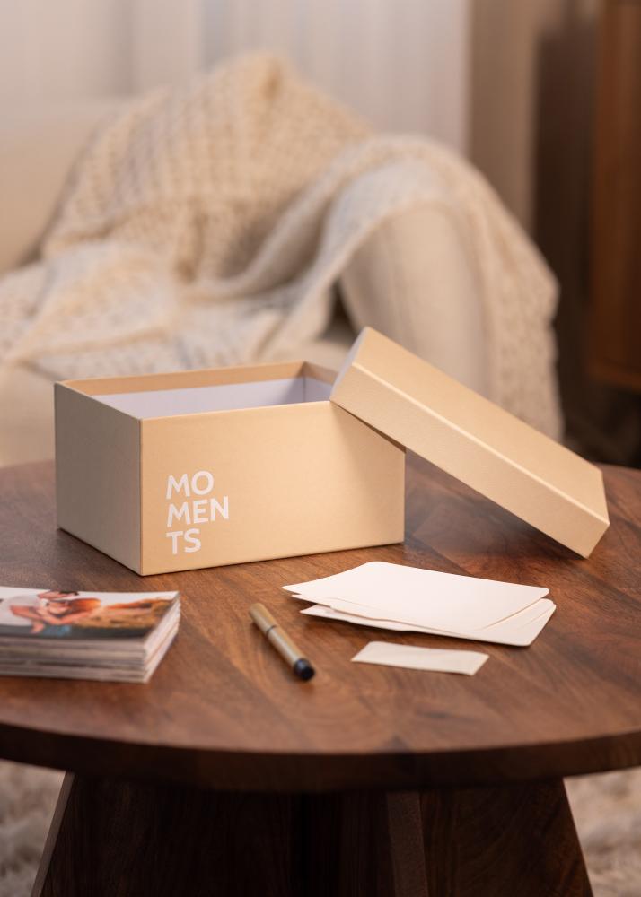 KAILA MOMENTS Foto Box (700 bilder i 10x15 cm) - Krémová