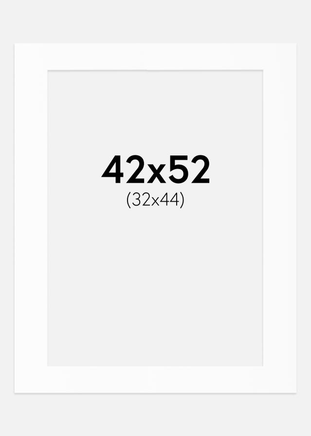 Pasparta Bílý Standard (Bílé Jádro) 42x52 cm (32x44)