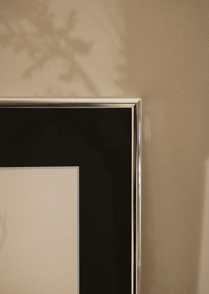 Rám Hliník Leskle Stríbrná 70x100 cm - Pasparta Cerná 59,4x84 cm (A1)