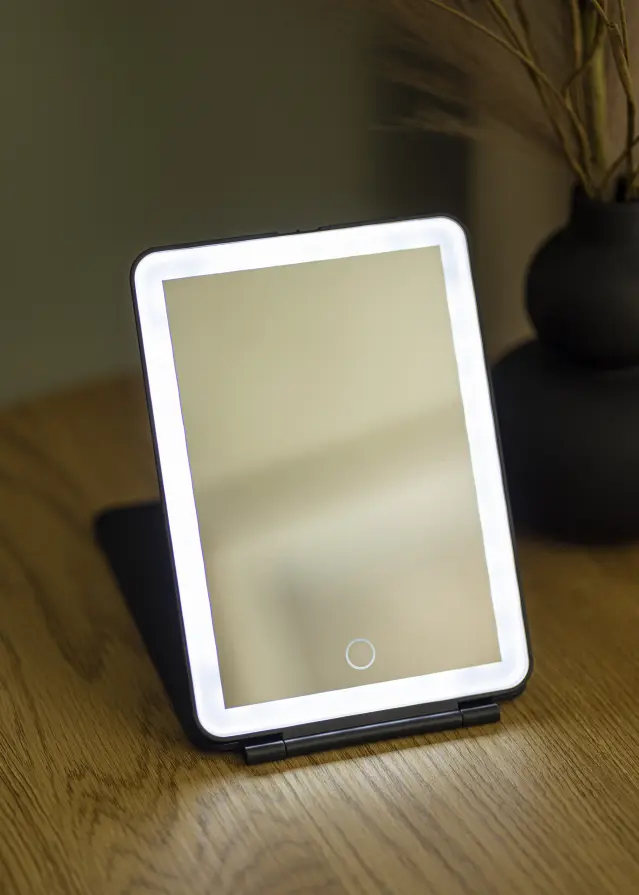 KAILA Make-up zrcátko Travel LED Dobíjecí Cerná 14x20 cm