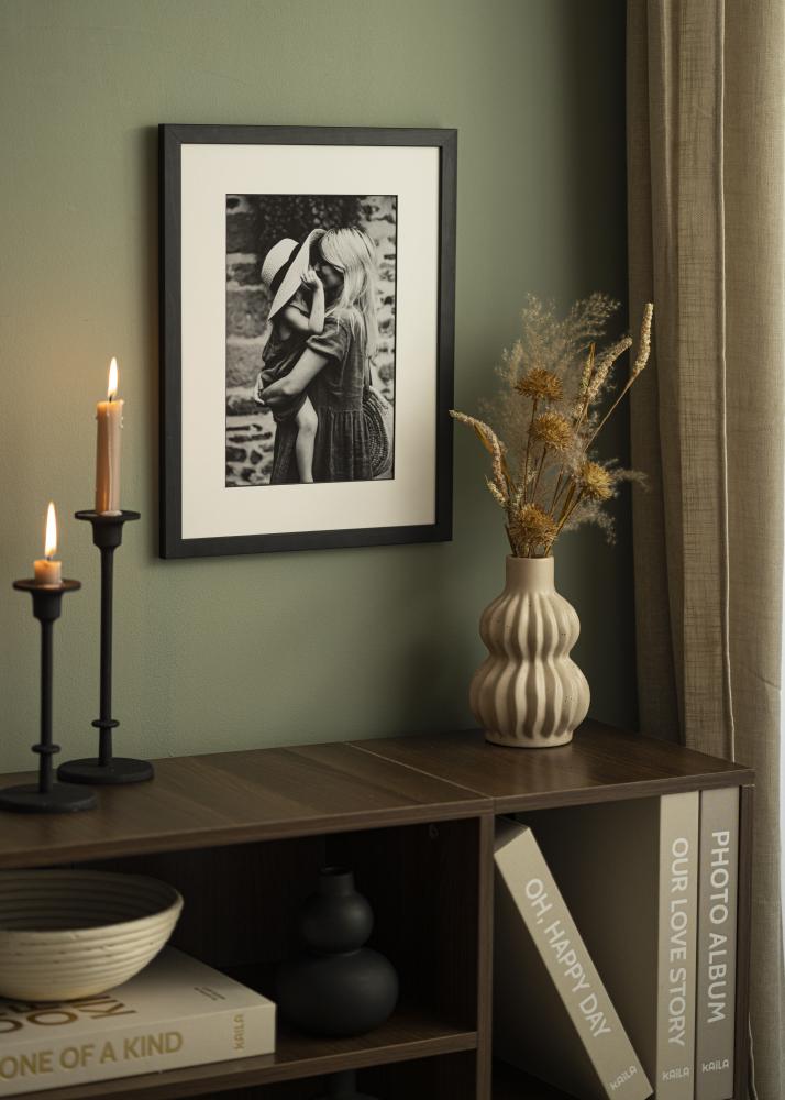 Pasparta Bílá Cerný stred 10x15 cm (4,5x6,5 cm)