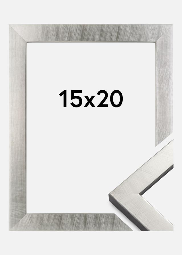 Rám Uppsala Stríbrná 15x20 cm