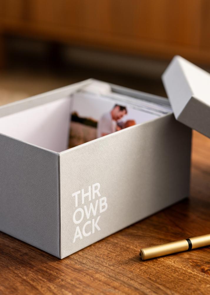 KAILA THROWBACK Fotorámeček (700 fotografií ve formátu 10x15 cm) - Šedá