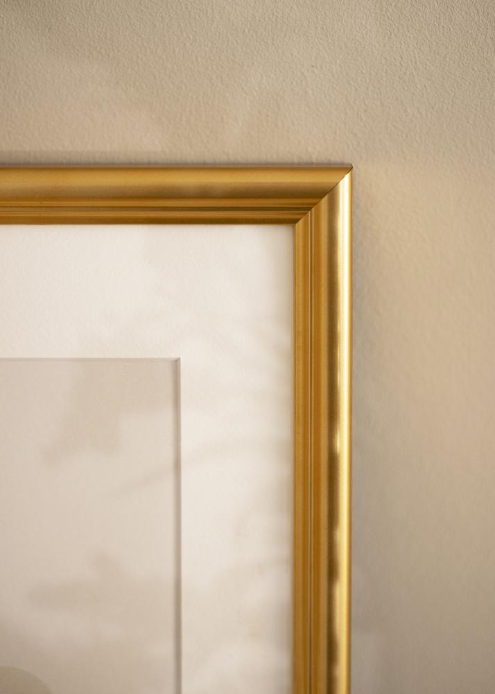 Rám Högbo Zlatá - Volitelná velikost