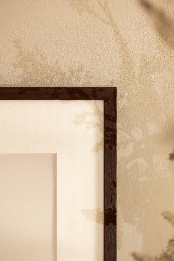 Rám Edsbyn Akrylové sklo Vlašký orech 13x18 inches (33,02x45,72 cm)